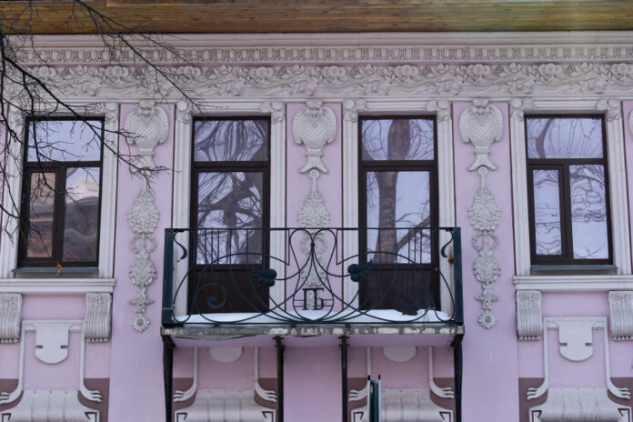 Art Nouveau